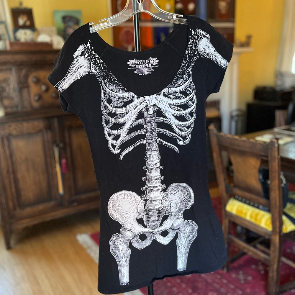 Black Skeleton Graphic T-Shirt